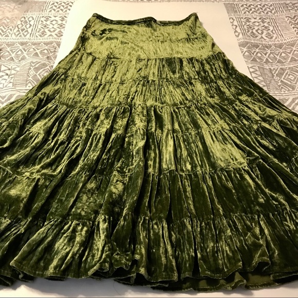 Dresses & Skirts - Boho, Green velvet skirt. A line.